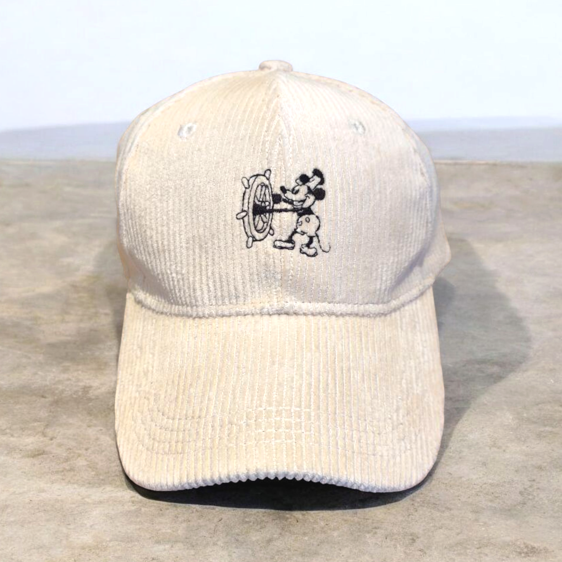 Casquette brodée Petite souris