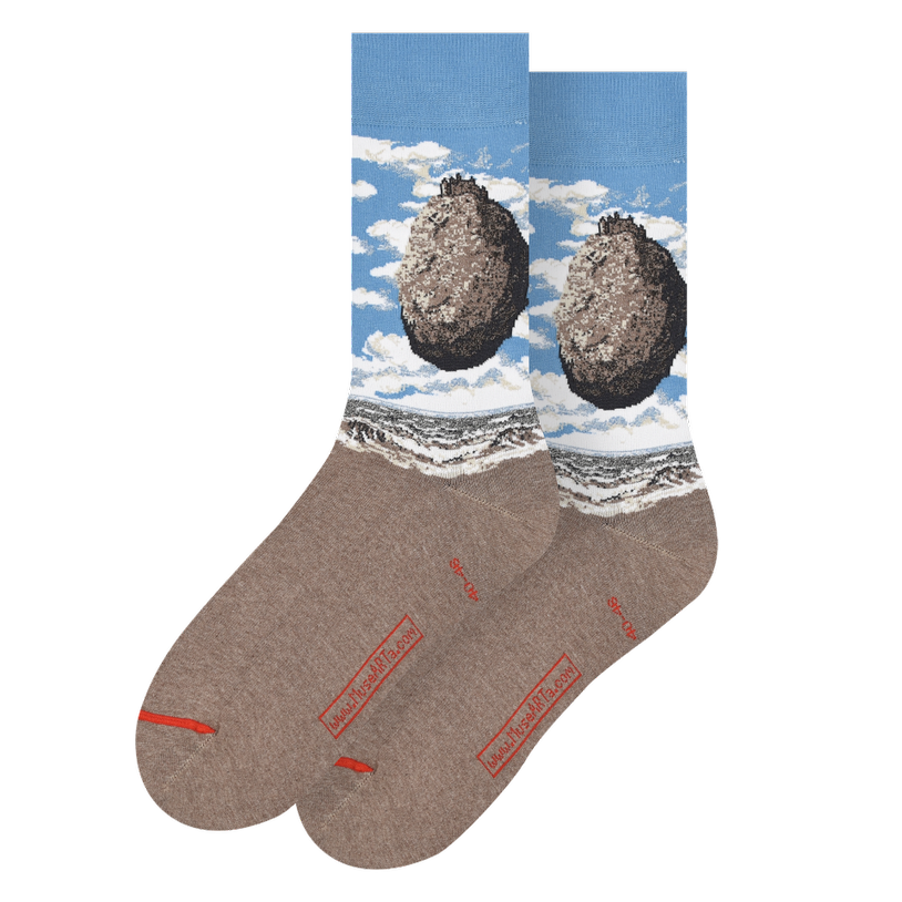 LES ARTISTIQUES - RENE MAGRITTE - CHAUSSETTES CHATEAU DANS LES PYRENEES